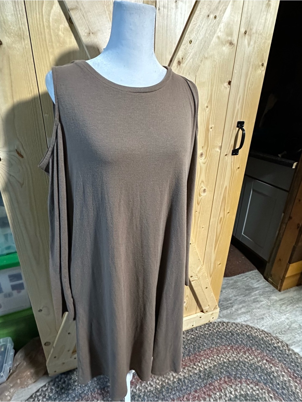 Zenana Outfitters Brown Cold-Shoulder long sleeve dress